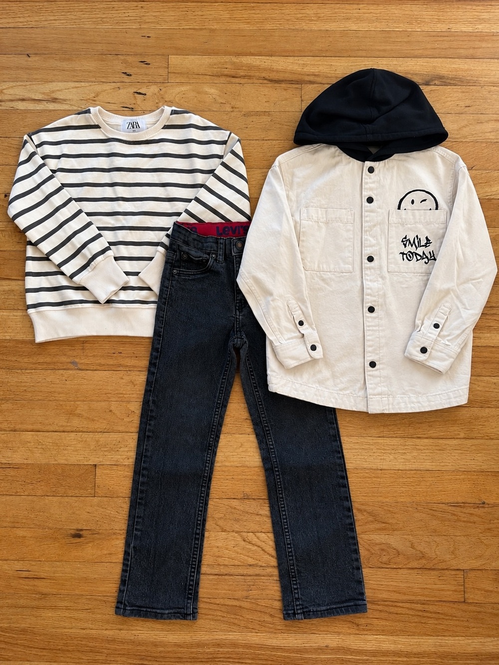 Zara SmileyWorld + Levi’s Size 7 3-Piece Outfit Bundle